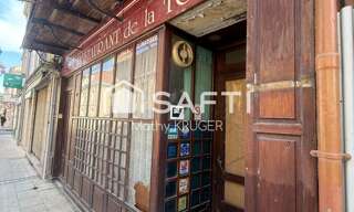 Immeuble  250 m² à vendre à Sainte-Foy-la-Grande (33220)