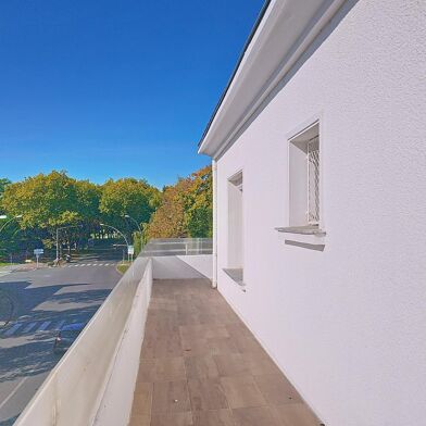 Appartement 6 pièces 242000 €