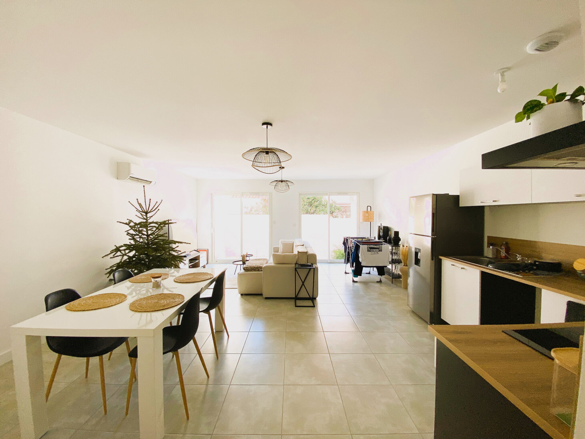 Villa / Maison  T4 à louer Perpignan 66000