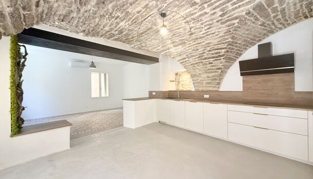 Maison de Village  5 pièces  à vendre Bernis 30620