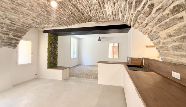 Maison de Village  5 pièces  à vendre Bernis 30620