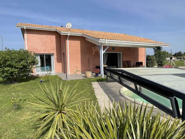 Maison de village - 125m ² — photo du bien