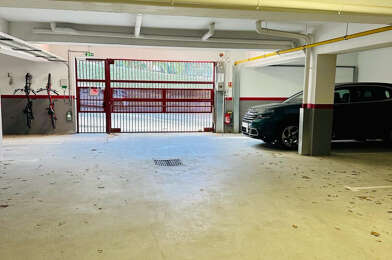 Garage  45000 €