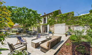 Maison 7 Pièces 210 m² à vendre à Noves (13550)