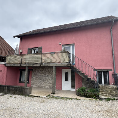 Appartement 4 pièces 695 €