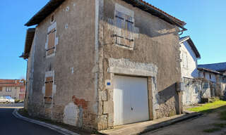 Maison 2 Pièces 62 m² à vendre à Champagne-Mouton (16350)