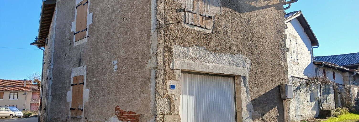 Maison 2 Pièces 62 m² à vendre à Champagne-Mouton (16350)