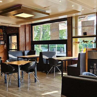 Commerce  222000 €