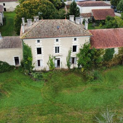 Maison 12 pièces 242000 €