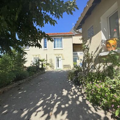 Maison 9 pièces 319000 €