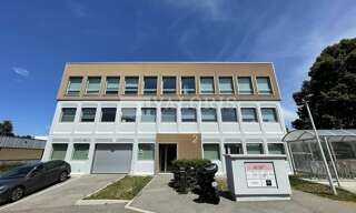 Bureau  343 m² à louer à Dardilly (69570)