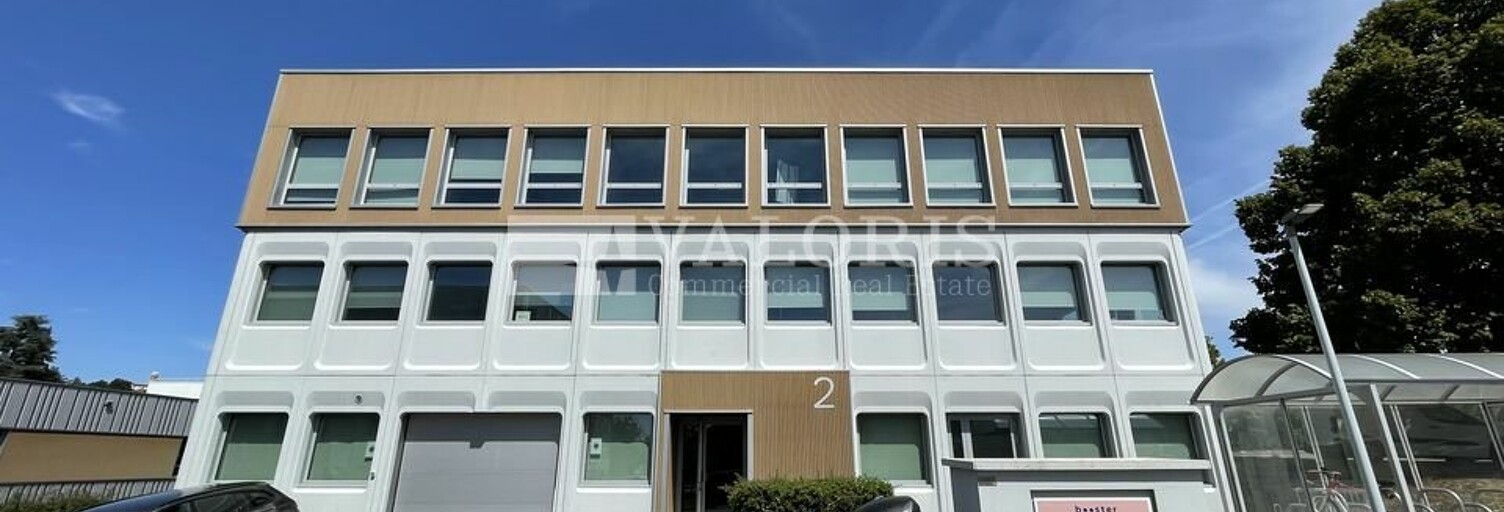 Bureau  343 m² à louer à Dardilly (69570)