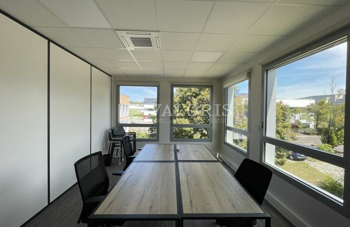 BUREAUX à LOUER — photo 3