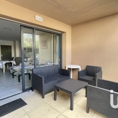 Appartement 3 pièces 296500 €