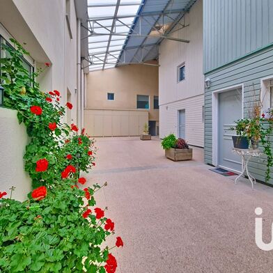 Appartement 3 pièces 163500 €