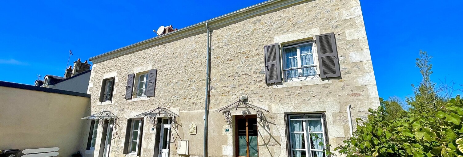 Maison 9 Pièces 198 m² à vendre à Lathus-Saint-Rémy (86390)