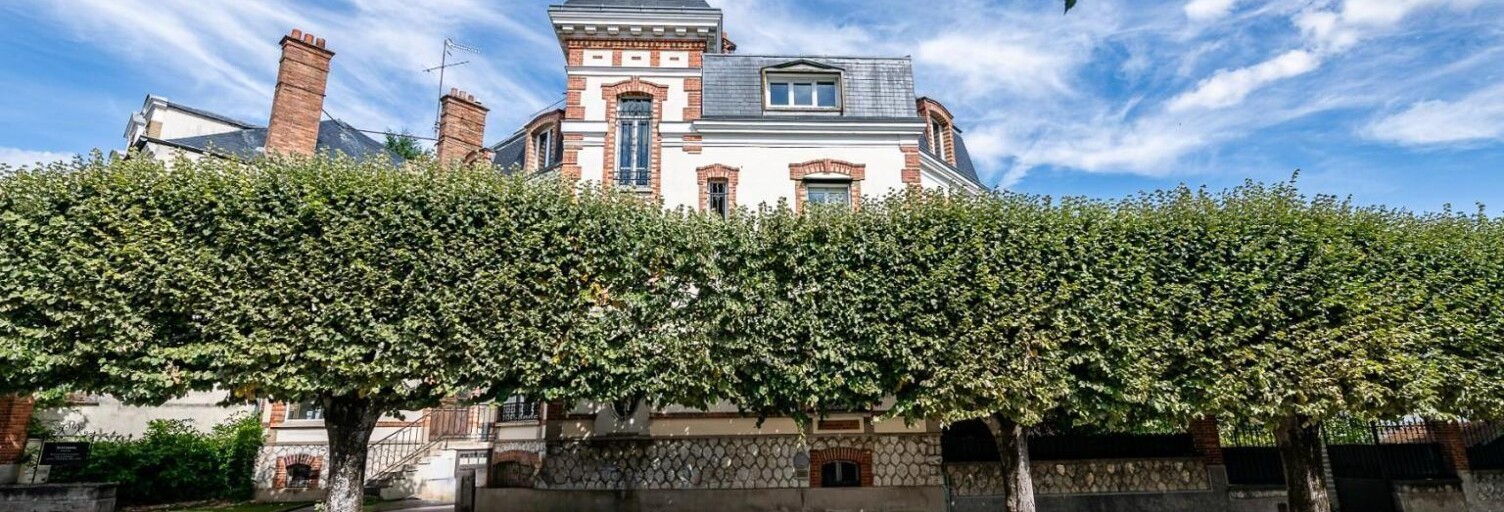 Bureau  370 m² à vendre à Fontainebleau (77300)