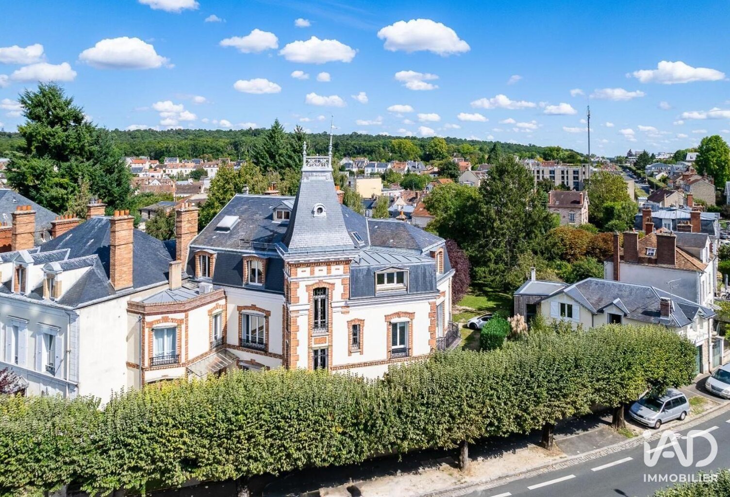 Vente Bureaux 370 m&sup2; — photo 1