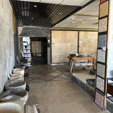 Commerce  265000 €