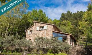 Maison 8 Pièces 204 m² à vendre à Les Vans (07140)