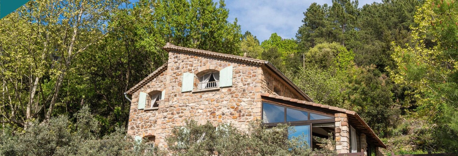 Maison 8 Pièces 204 m² à vendre à Les Vans (07140)