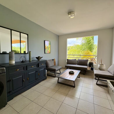 Appartement 2 pièces 1050 €