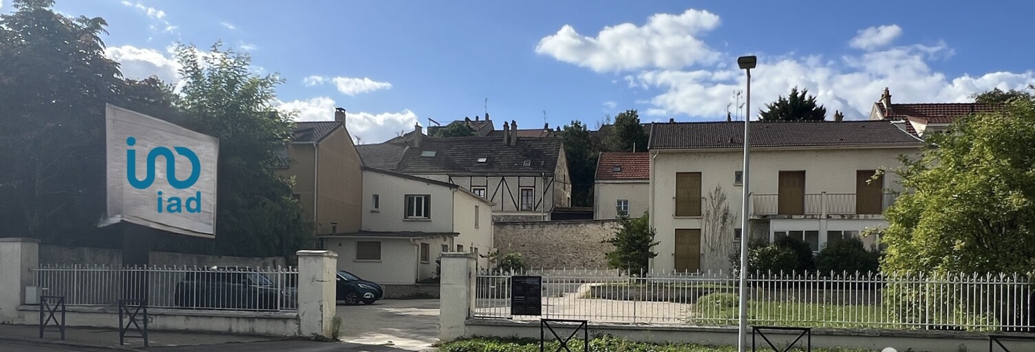 Immeuble  395 m² à vendre à Carrières-sous-Poissy (78955)