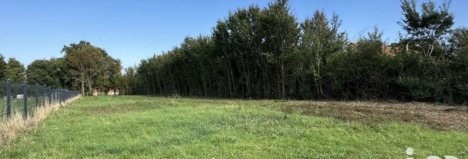 Terrain  582 m² à vendre à Escamps (89240)