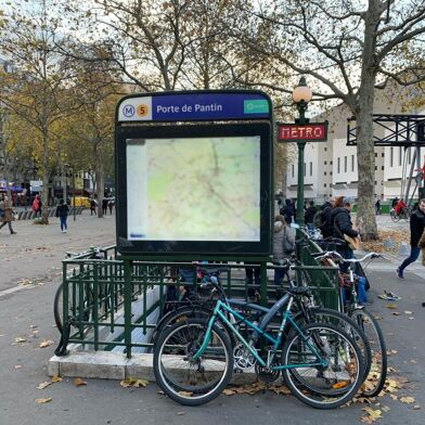 Commerce  698000 €