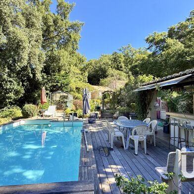 Maison 8 pièces 870000 €