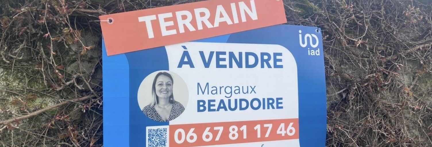 Terrain  673 m² à vendre à Ferrières (17170)