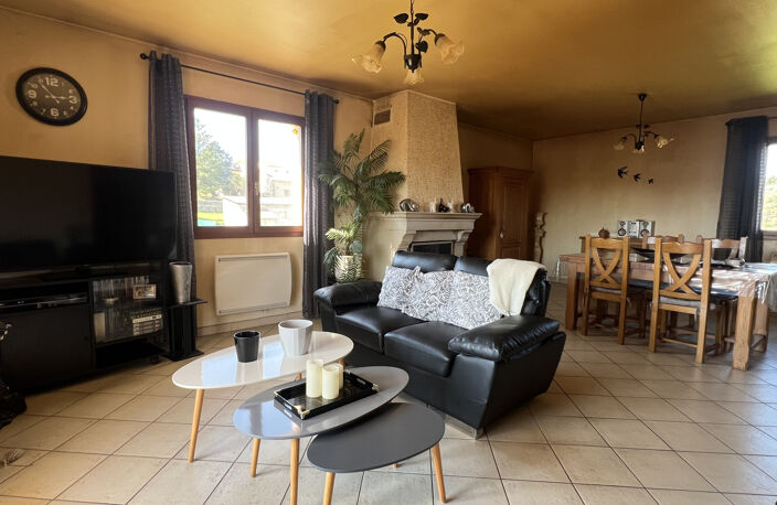 Maison T4 avec grand terrain — photo 4