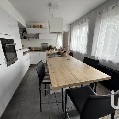 Appartement 4 pièces 369000 €