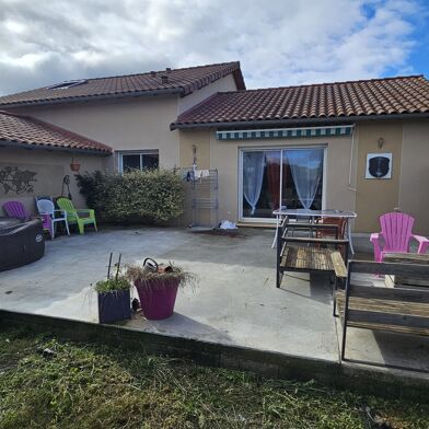 Maison 7 pièces 278500 €