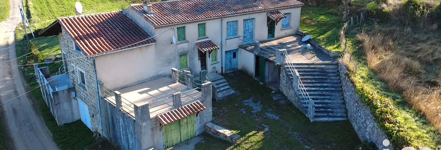 Maison 5 Pièces 131 m² à vendre à Saint-Barthélemy-Grozon (07270)