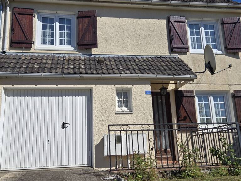 Vente Maison/villa 4 pièces — photo 1