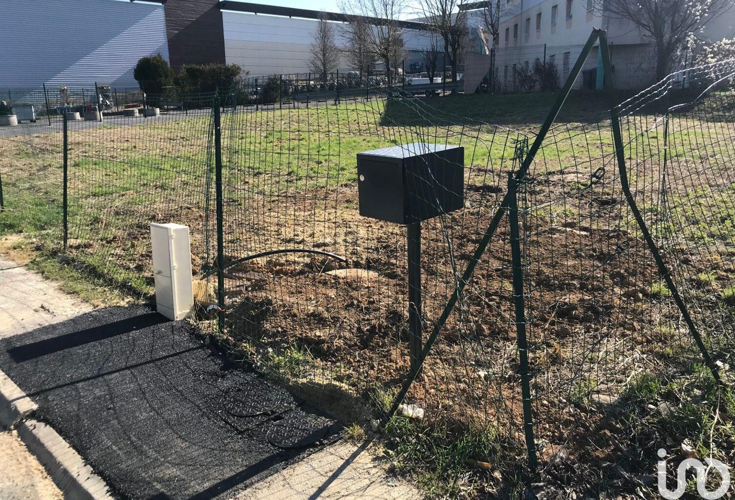 Location Surface diverse 705 m&sup2; — photo 1