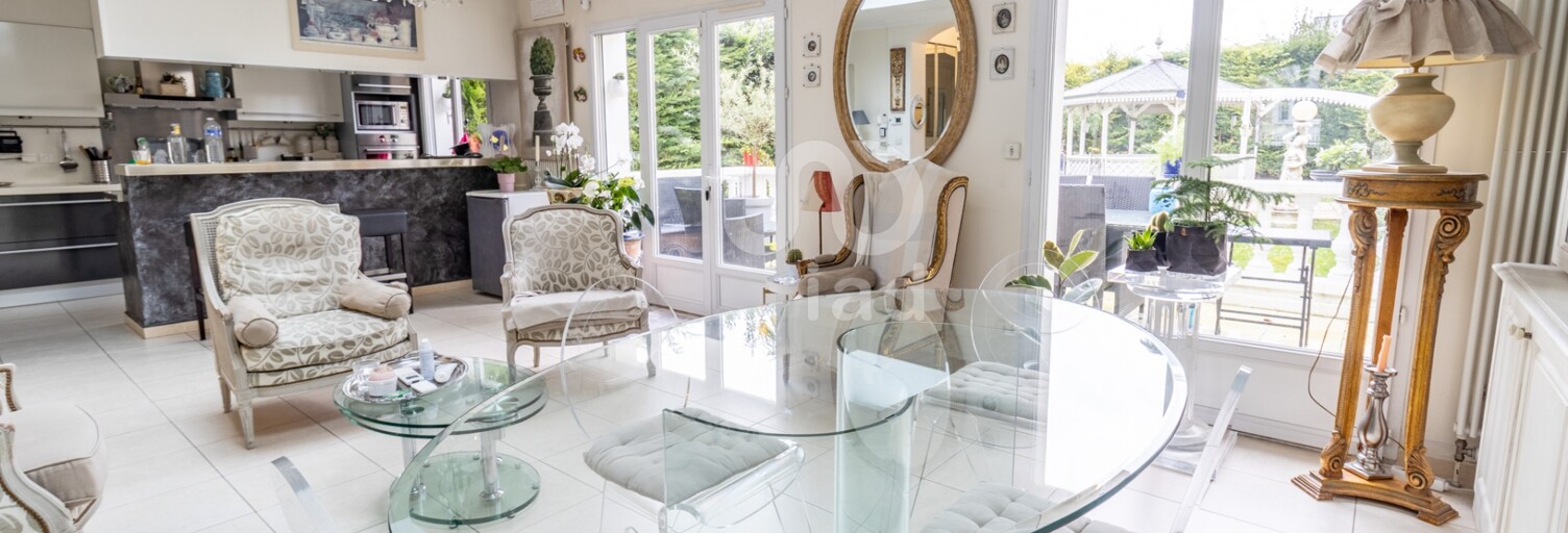Maison 8 Pièces 190 m² à vendre à Nanterre (92000)