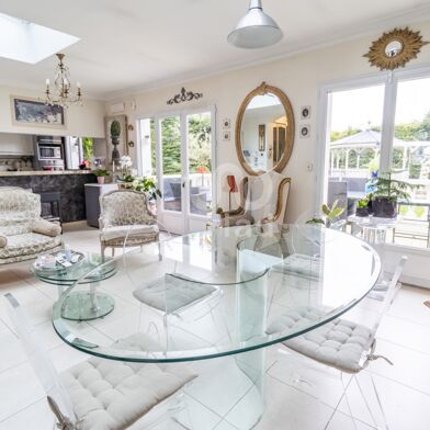 Maison 8 pièces 1090000 €