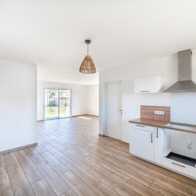 Maison 4 pièces 260190 €