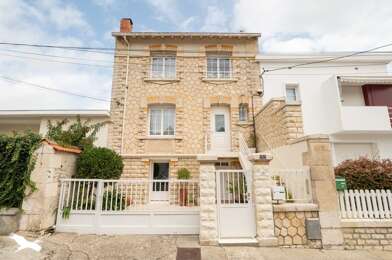 Maison 9 pièces 554910 €