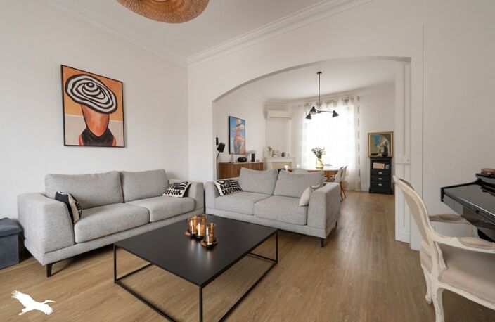 Villa de 9 pièces principales — photo 2
