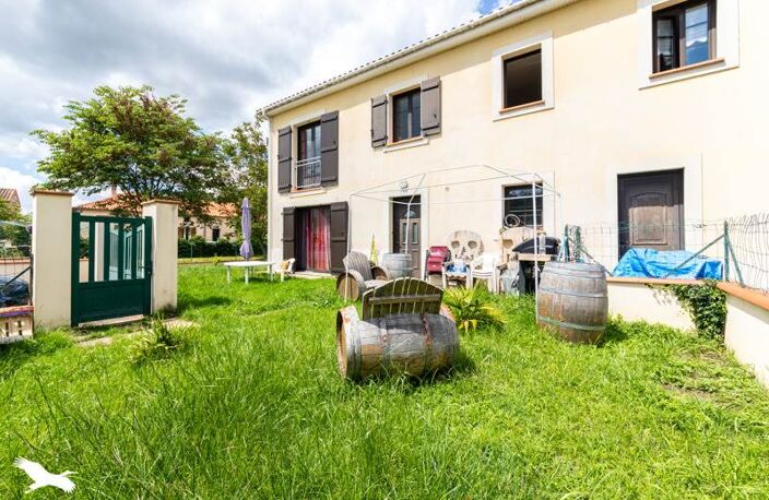 Vente maison 5 pièces 104 m² Saint-Hilaire-de-Lusignan (47450) — photo 2
