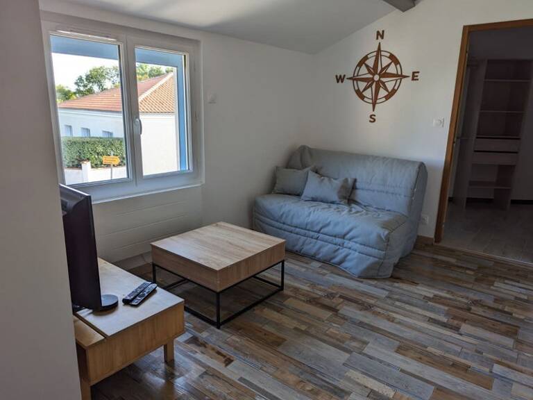 Maison de ville de 2 pièces principales — photo 1