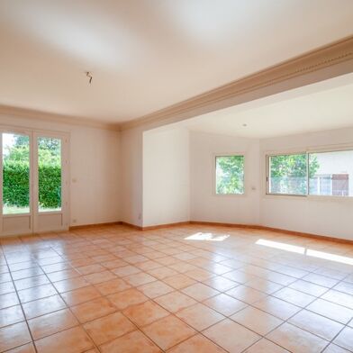 Maison 6 pièces 412700 €