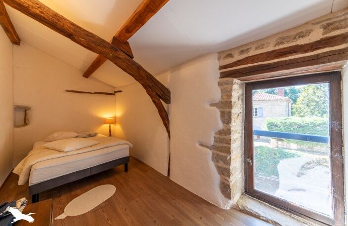 Maison en pierre de 10 pièces principales — photo 4