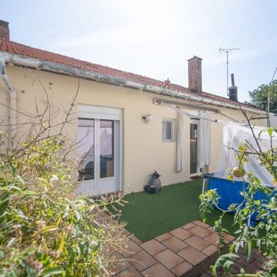 Maison 4 pièces 254880 €