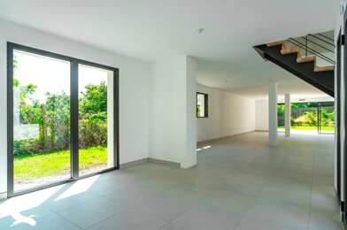 Maison 6 pièces 720360 €