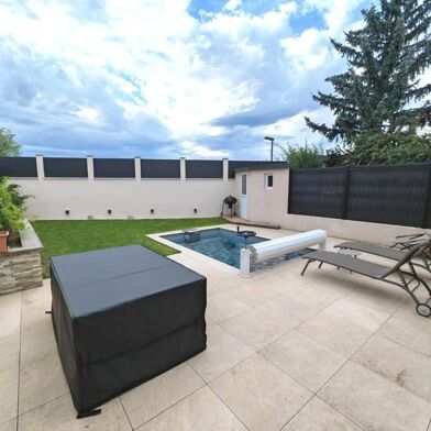 Maison 4 pièces 448232 €