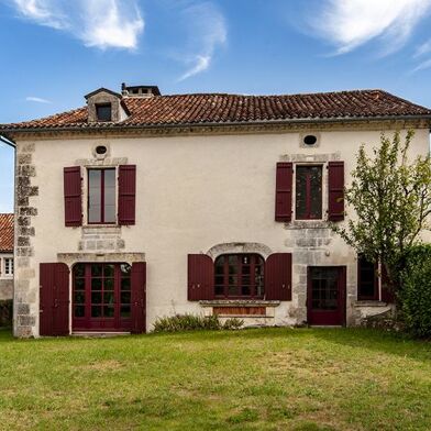 Maison 6 pièces 220920 €